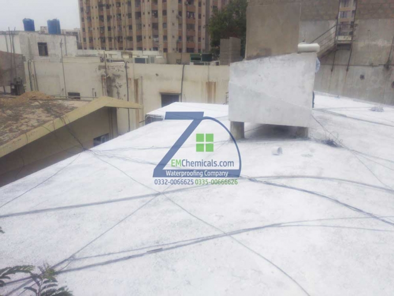 Roof Heat and Waterproofing at Nomi Ansari Studio Clifton
